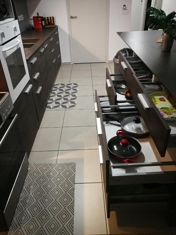 Elegant F3 A La Villa Stencer, Papeete, Calme Climatise Et Spacieux 帕皮提 外观 照片