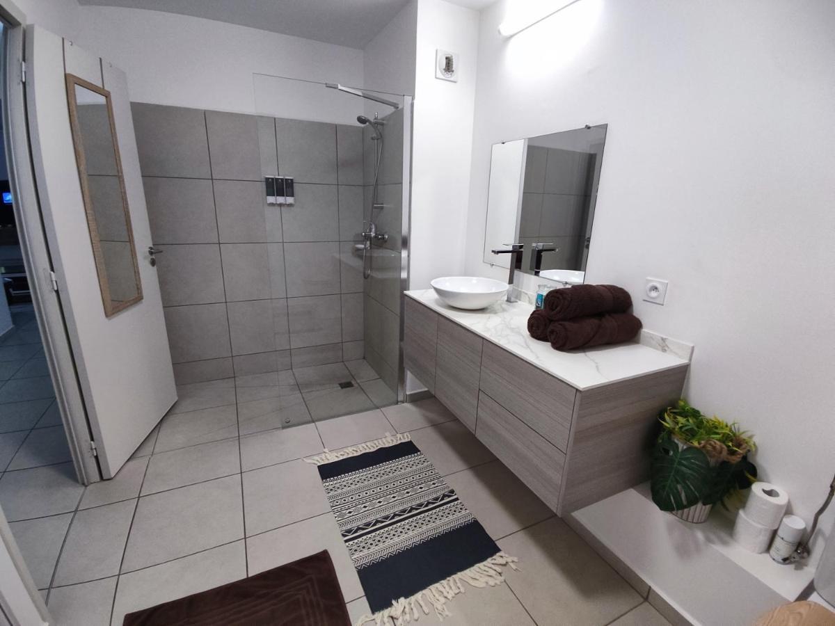 Elegant F3 A La Villa Stencer, Papeete, Calme Climatise Et Spacieux 帕皮提 外观 照片